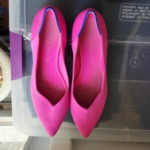 Women's Pink Flats